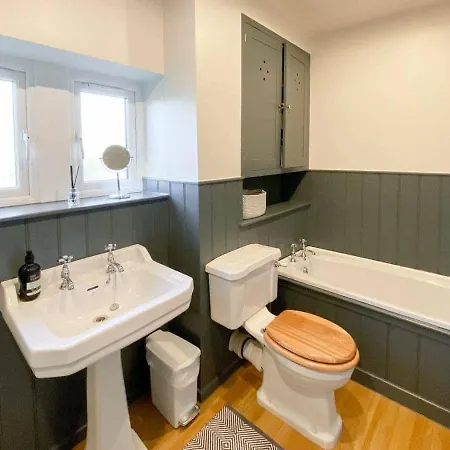 Holiday home Monkholme View *